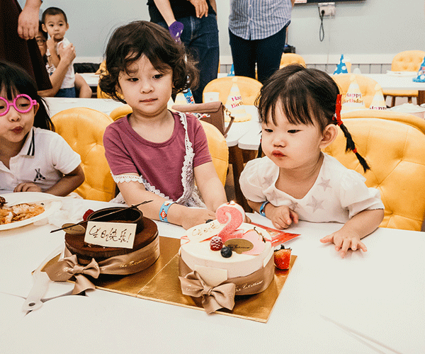 party2 (1) party2 (1)